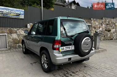 Внедорожник / Кроссовер Mitsubishi Pajero Pinin 2002 в 