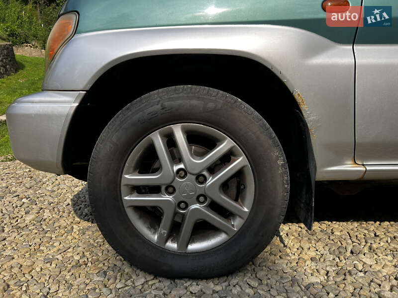 Позашляховик / Кросовер Mitsubishi Pajero Pinin 2002 в Рівному