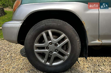 Внедорожник / Кроссовер Mitsubishi Pajero Pinin 2002 в 