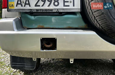 Внедорожник / Кроссовер Mitsubishi Pajero Pinin 2002 в 