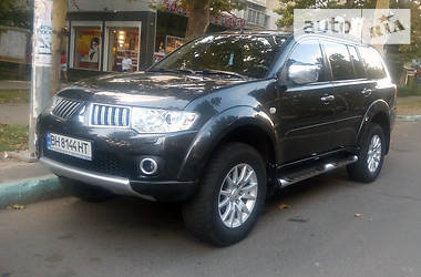 Внедорожник / Кроссовер Mitsubishi Pajero Sport 2012 в Одессе