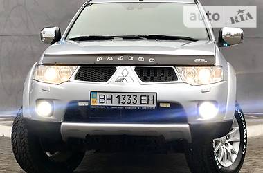 Внедорожник / Кроссовер Mitsubishi Pajero Sport 2011 в Одессе