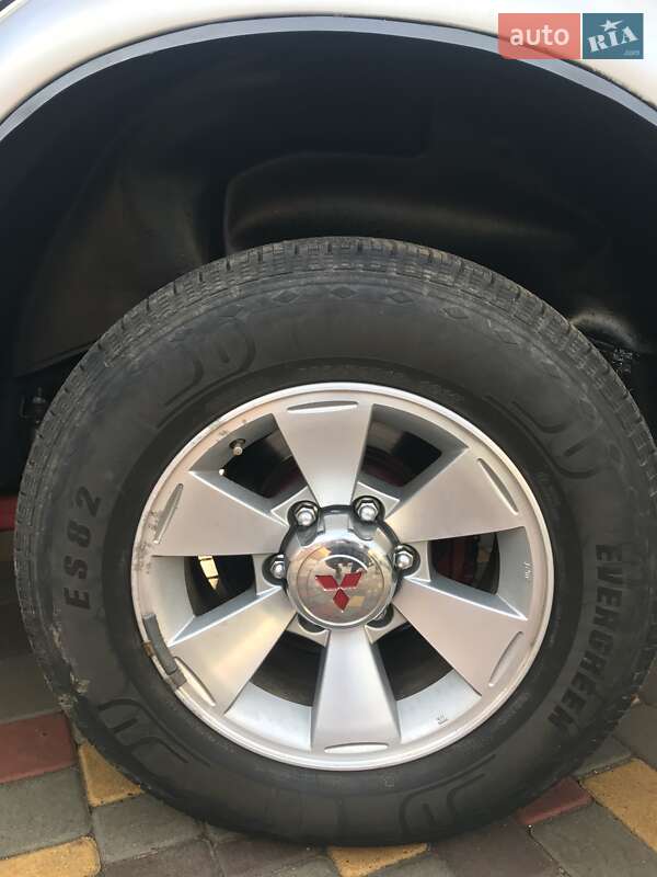 Внедорожник / Кроссовер Mitsubishi Pajero Sport 2007 в Балте