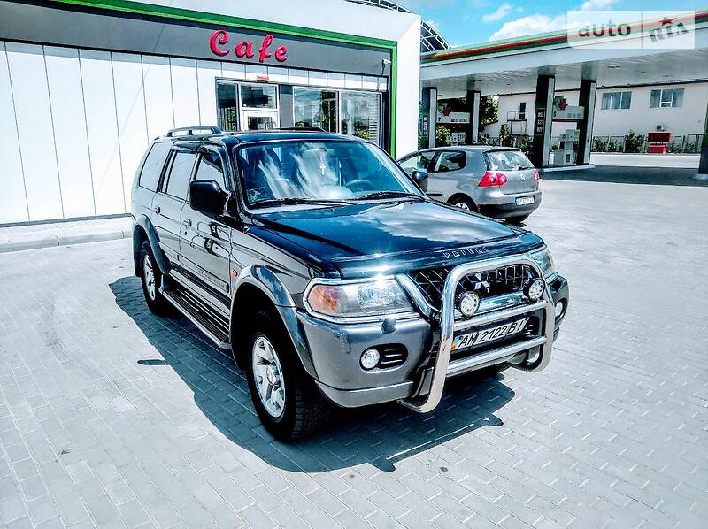 Позашляховик / Кросовер Mitsubishi Pajero Sport 2003 в 