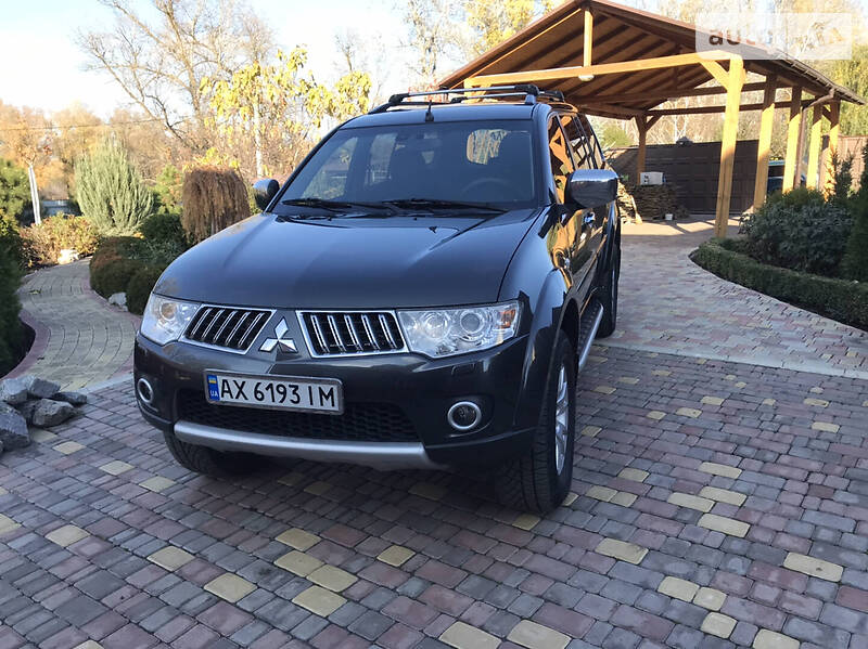 Mitsubishi Pajero Sport