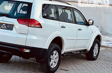 Внедорожник / Кроссовер Mitsubishi Pajero Sport 2014 в Одессе