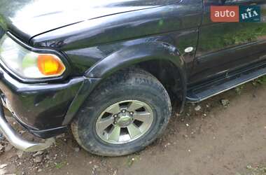 Позашляховик / Кросовер Mitsubishi Pajero Sport 2006 в 