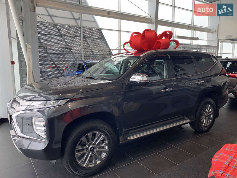 Mitsubishi Pajero Sport 2020 Mitsubishi Pajero Sport 2020