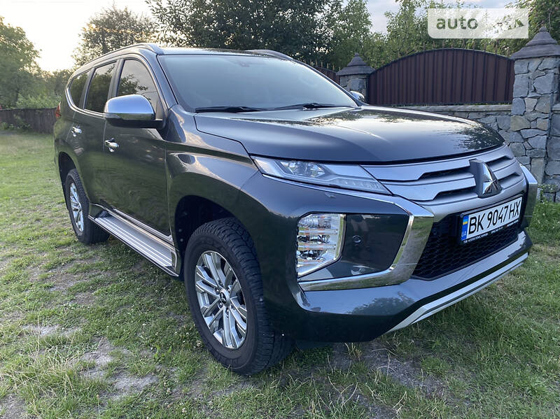 Mitsubishi Pajero 4 2020: настоящий рамный внедорожник