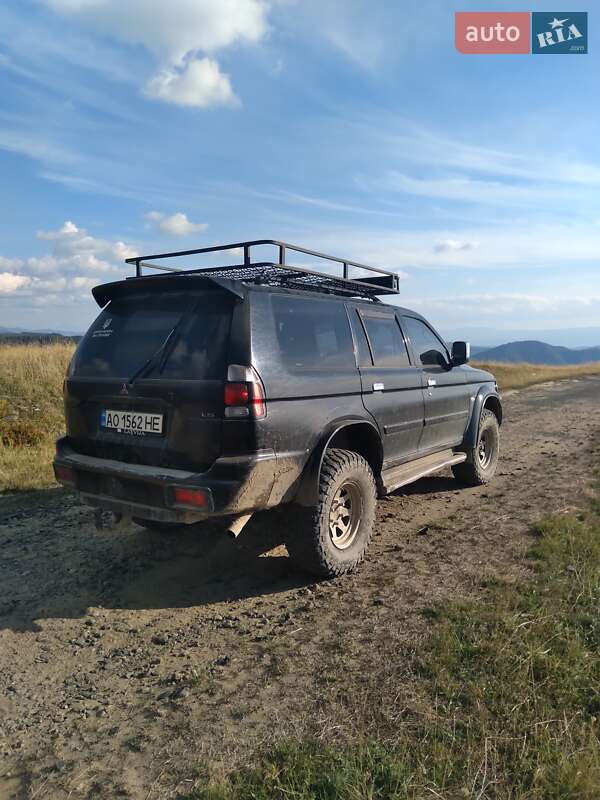 Внедорожник / Кроссовер Mitsubishi Pajero Sport 2004 в Тячеве