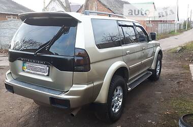 Внедорожник / Кроссовер Mitsubishi Pajero Sport 2007 в 