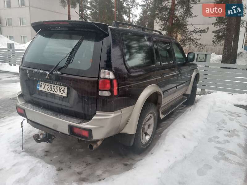 Внедорожник / Кроссовер Mitsubishi Pajero Sport 2005 в Изюме