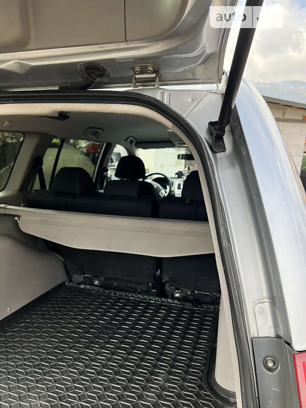 Позашляховик / Кросовер Mitsubishi Pajero Sport 2014 в Міжгір'ї