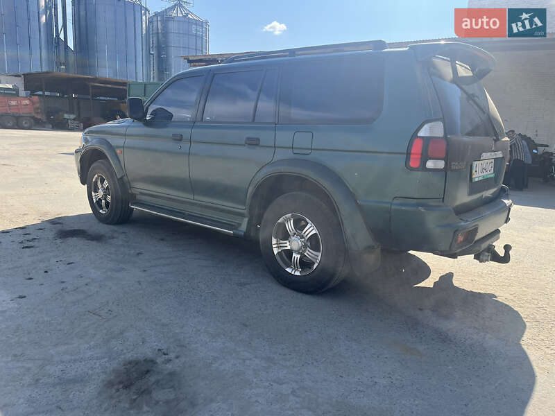 Внедорожник / Кроссовер Mitsubishi Pajero Sport 2003 в Володарке