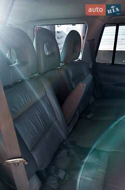 Внедорожник / Кроссовер Mitsubishi Pajero Sport 2000 в 