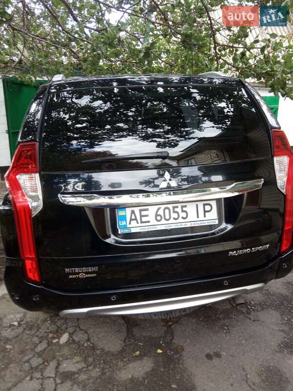 Внедорожник / Кроссовер Mitsubishi Pajero Sport 2017 в Криничках