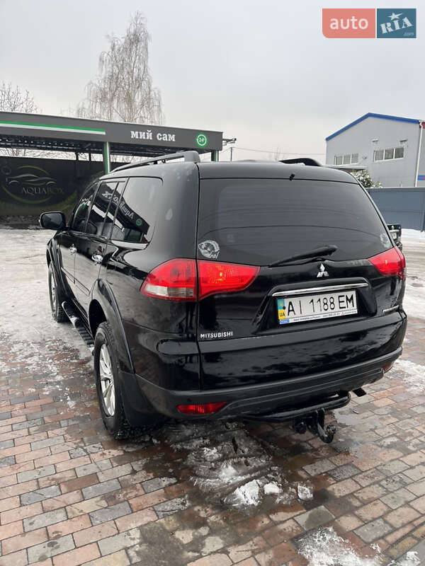 Позашляховик / Кросовер Mitsubishi Pajero Sport 2014 в Білій Церкві