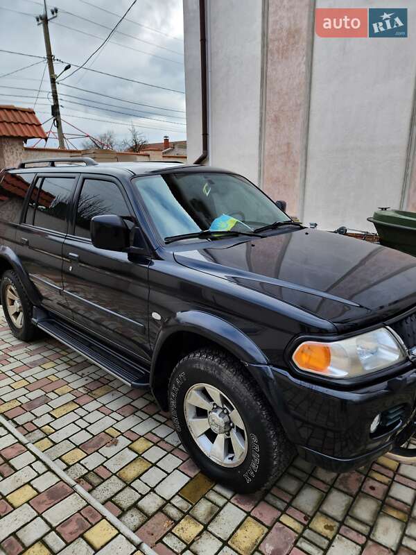 Mitsubishi Pajero Sport 2006