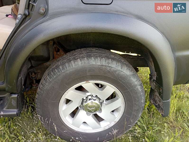 Внедорожник / Кроссовер Mitsubishi Pajero Sport 1999 в Прилуках