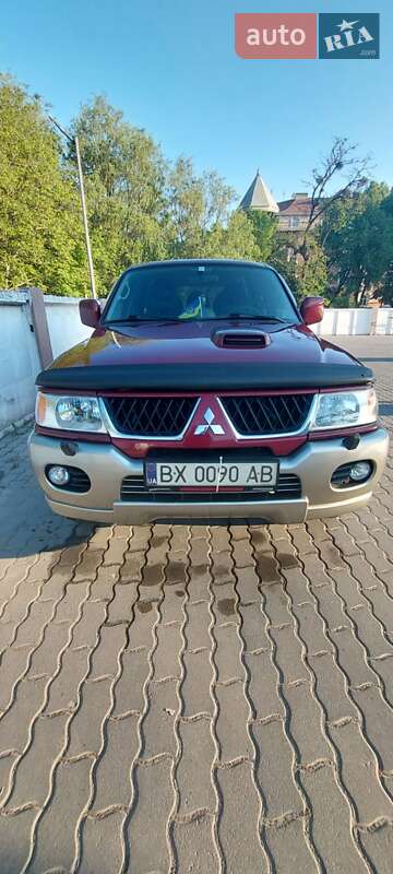 Внедорожник / Кроссовер Mitsubishi Pajero Sport 2005 в Черновцах