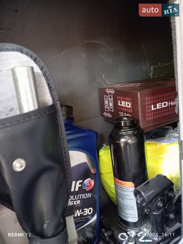 Внедорожник / Кроссовер Mitsubishi Pajero Sport 2012 в Ужгороде