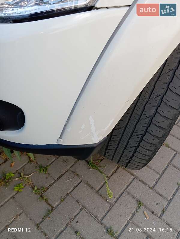 Внедорожник / Кроссовер Mitsubishi Pajero Sport 2012 в Ужгороде