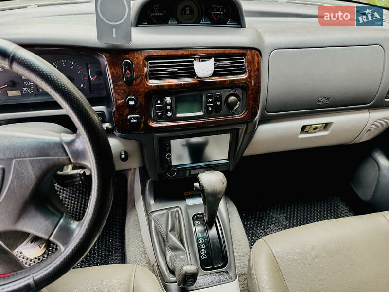 Внедорожник / Кроссовер Mitsubishi Pajero Sport 2004 в Ивано-Франковске