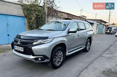 Внедорожник / Кроссовер Mitsubishi Pajero Sport 2017 в Одессе