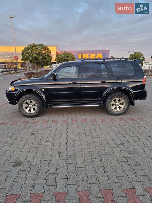 Mitsubishi Pajero Sport 2006