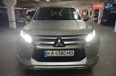 Внедорожник / Кроссовер Mitsubishi Pajero Sport 2020 в Киеве