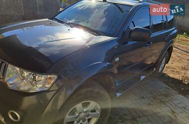 Внедорожник / Кроссовер Mitsubishi Pajero Sport 2012 в Одессе