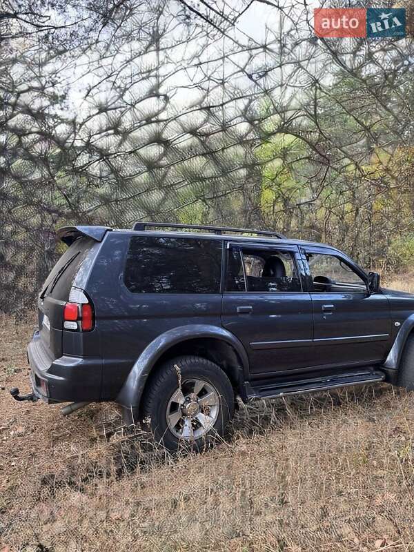 Mitsubishi Pajero Sport 2007