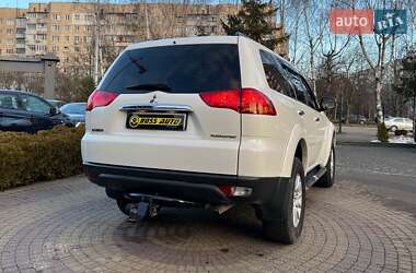 Позашляховик / Кросовер Mitsubishi Pajero Sport 2012 в Львові