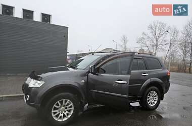 Внедорожник / Кроссовер Mitsubishi Pajero Sport 2011 в Днепре