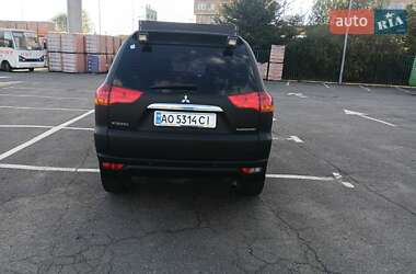 Внедорожник / Кроссовер Mitsubishi Pajero Sport 2010 в 