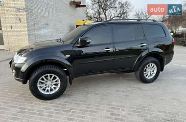 Позашляховик / Кросовер Mitsubishi Pajero Sport 2010 в Сумах