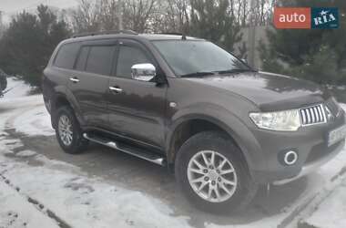 Внедорожник / Кроссовер Mitsubishi Pajero Sport 2012 в Запорожье