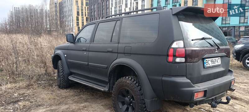 Mitsubishi Pajero Sport 2006