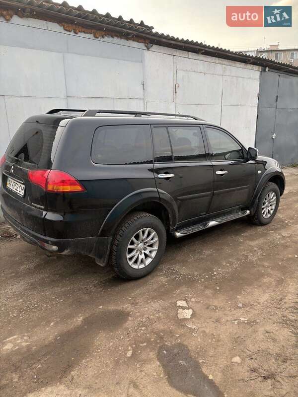 Внедорожник / Кроссовер Mitsubishi Pajero Sport 2011 в Харькове фото 5 Внедорожник / Кроссовер Mitsubishi Pajero Sport 2011 в Харькове