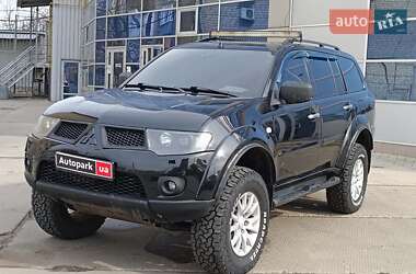 Позашляховик / Кросовер Mitsubishi Pajero Sport 2010 в Харкові