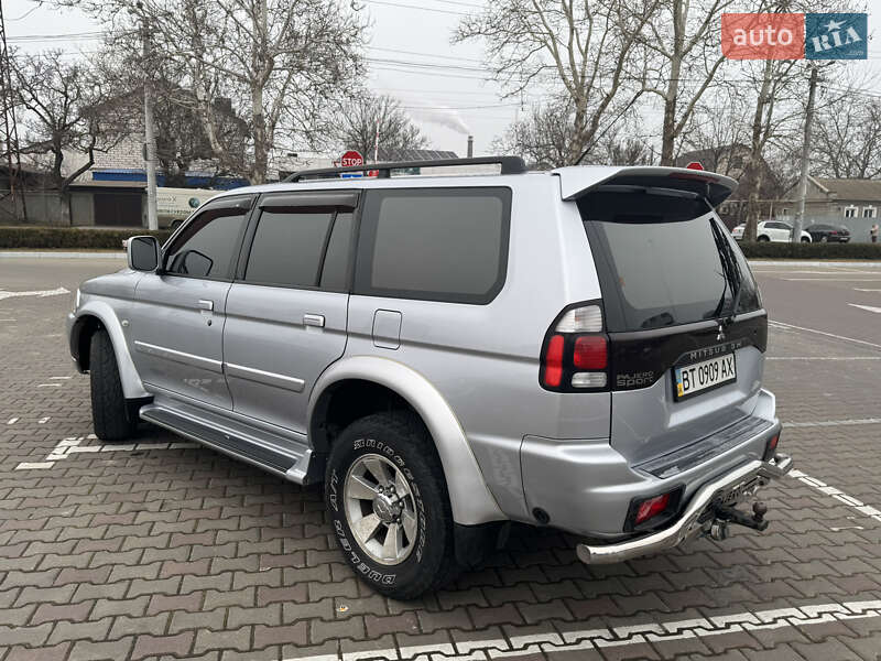 Внедорожник / Кроссовер Mitsubishi Pajero Sport 2006 в Николаеве