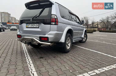 Внедорожник / Кроссовер Mitsubishi Pajero Sport 2006 в 