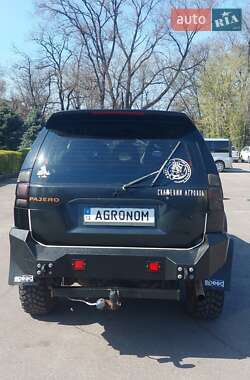 Внедорожник / Кроссовер Mitsubishi Pajero Sport 2007 в 