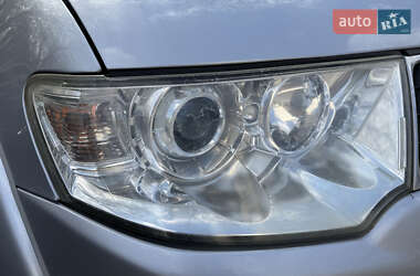 Внедорожник / Кроссовер Mitsubishi Pajero Sport 2013 в 