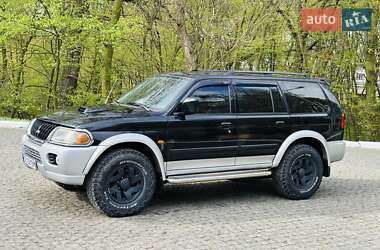 Внедорожник / Кроссовер Mitsubishi Pajero Sport 2004 в 