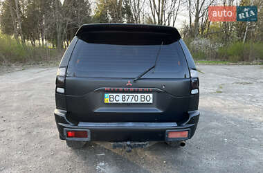 Внедорожник / Кроссовер Mitsubishi Pajero Sport 2007 в 