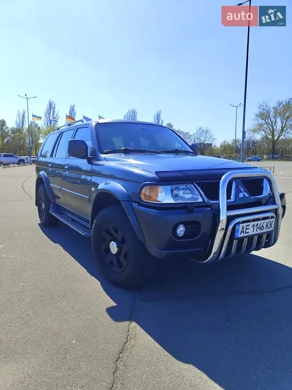 Внедорожник / Кроссовер Mitsubishi Pajero Sport 2007 в 