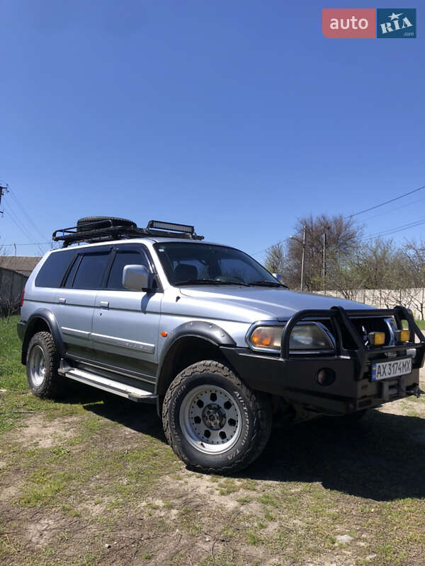 Mitsubishi Pajero Sport 2004