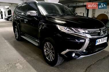 Позашляховик / Кросовер Mitsubishi Pajero Sport 2019 в Києві