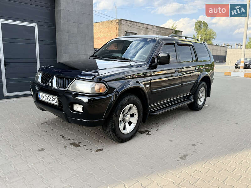 Mitsubishi Pajero Sport 2006